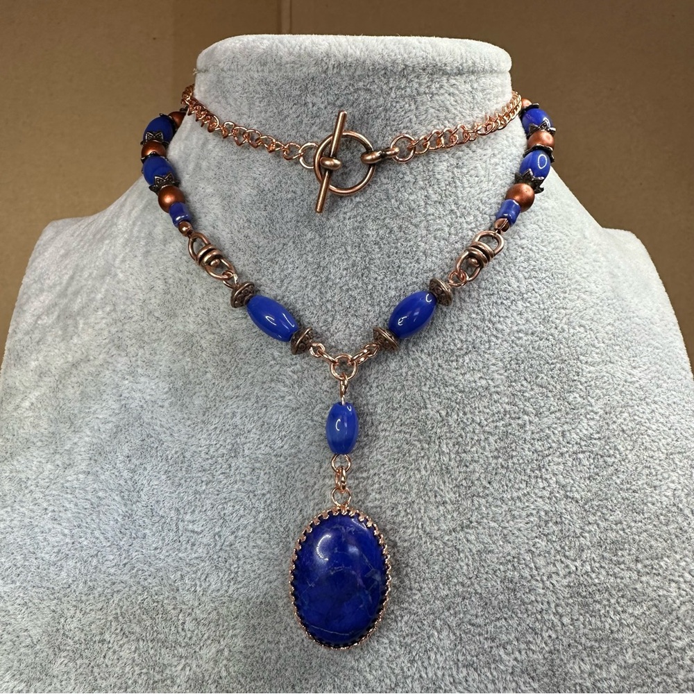 NEW-Handmade - Stunning Necklace of Lapis Lazuli with Copper Accents